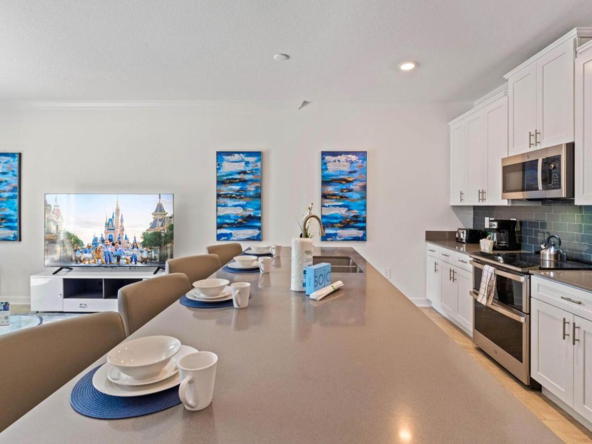 Gorgeous Condo Close To Disney W Private Pool Bbq - Themed Bedrooms Walk To Clubhouse Kissimmee Buitenkant foto